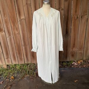 Vintage SHADOWLINE Peignoir Embroidery Lace Chiffon Insert Nylon Modest M